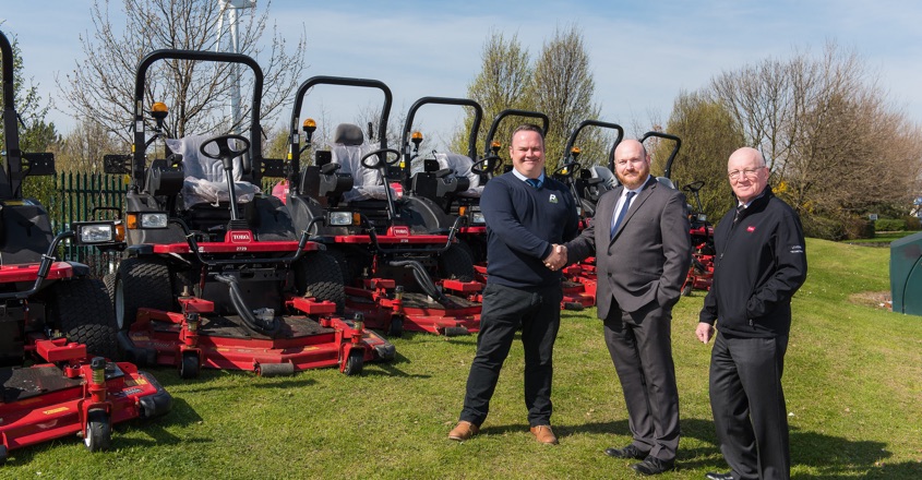 Green spaces upkeep entrusted to Toro