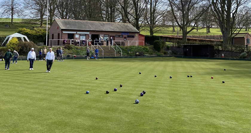 Johnsons J Green helps Wantage Bowling Club celebrate centenary year in style