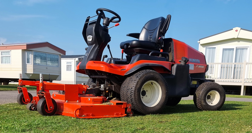 Kubota F-Series Mowers Deliver Picture-Postcard Finish