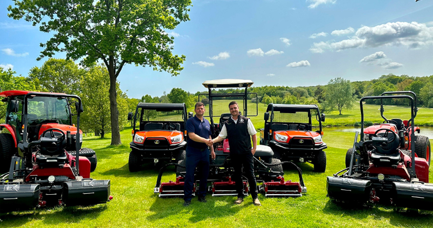 George Browns delivers new machinery fleet, as part of major investment at Crondon Park GC