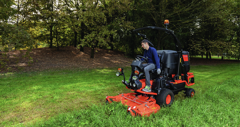 Kubota adds the FC3-221E to its growing range of out-front mowers