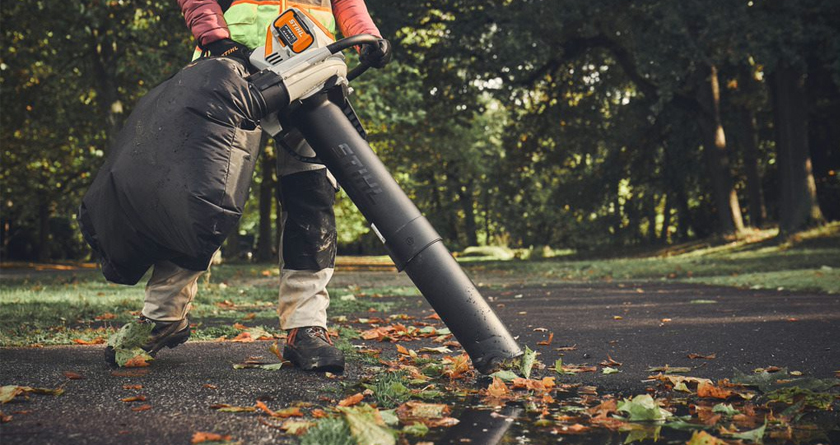 The first dedicated vacuum in STIHL’s AP System of battery-powered tools