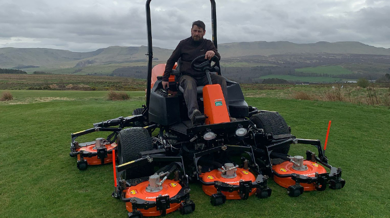 Balfron GC start the season with new Jacobsen AR722T