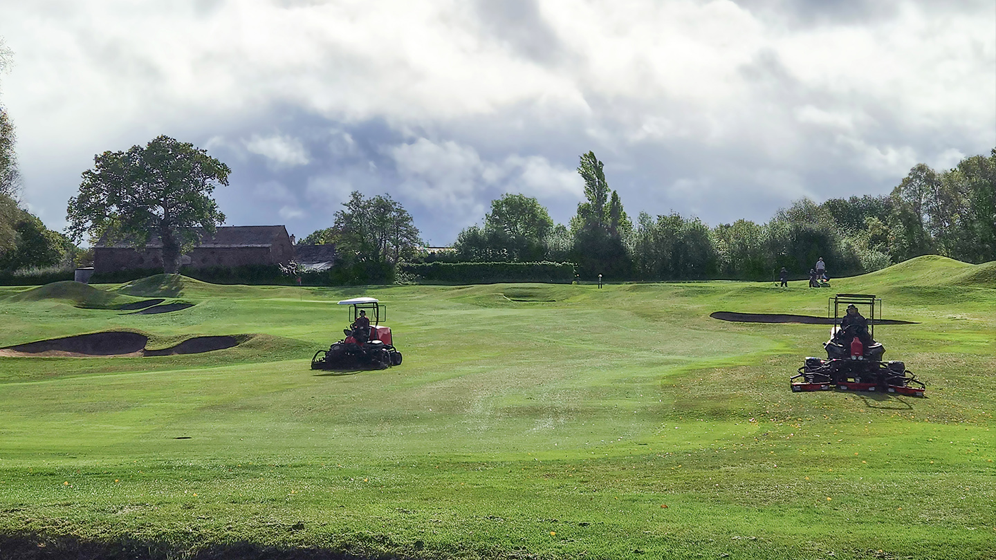 Baroness proves a cut above at Harborne Golf Club
